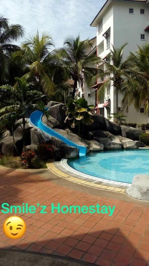 Smilez Homestay H102 & A306 At Pd Perdana Kondo Resort Port Dickson Buitenkant foto