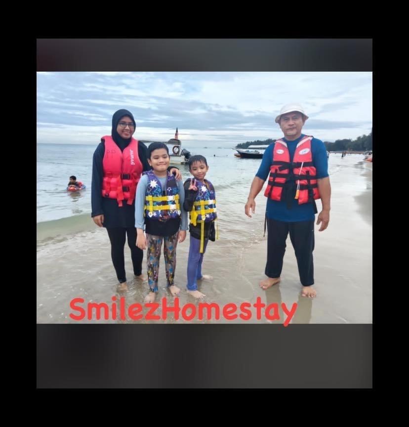 Smilez Homestay H102 & A306 At Pd Perdana Kondo Resort Port Dickson Buitenkant foto